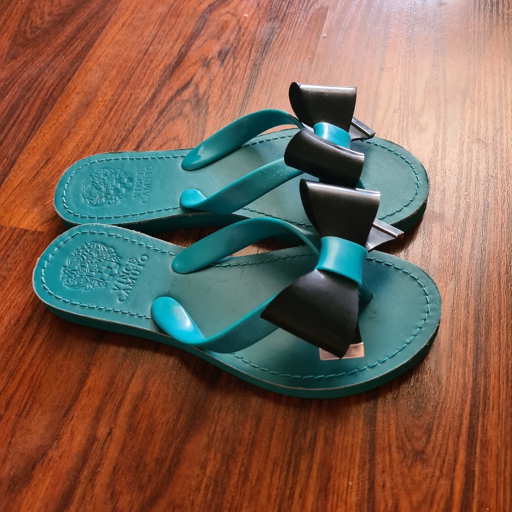 Vince Camuto Sandals Size 5 NWT